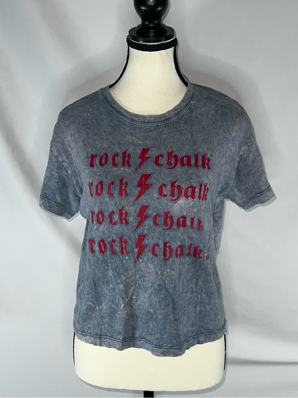 University of Kansas Jayhawks Rock Chalk Acid Wash Women’s T-Shirt  Size Small